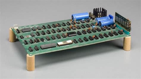 First Apple 1 Computer 的图像结果