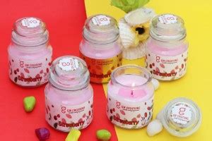 GW Creations Cylindrical glass Strawberry Jar Candle Set of 5.Made up ...