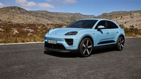 Porsche eyes new gas SUV in Macan segment