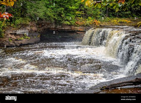 Skyward Walled Lake: Unveiling the Secrets of Michigan's Most Iconic ...