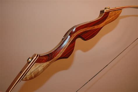 Diseño y Construcción de Arcos Recurvos