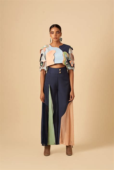 Variegated Colour Block Top – siddhantagrawal