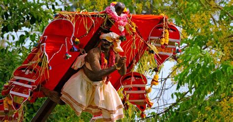 തൂക്ക വഴിപാടിനിടെ 10 മാസം പ്രായമായ കുഞ്ഞ് താഴെവീണ സംഭവം; തൂക്കക്കാരനെ ...
