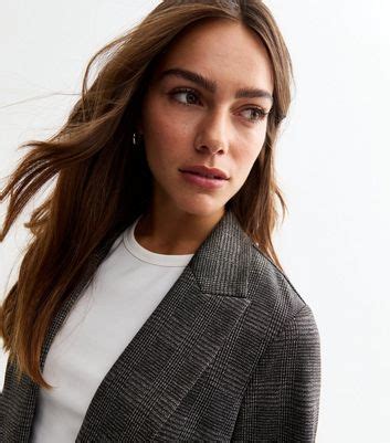 Petite Grey Check Ponte Blazer | New Look