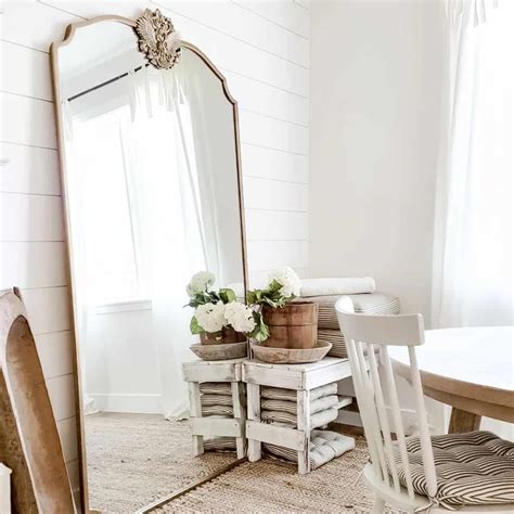 16 Alluring Filigree Floor Mirror Ideas to Brighten a Home