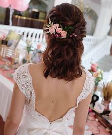 Hairstyle For Weddings by 30 Wedding Hairstyles Ideas Designs Design Hairstyle For Weddings