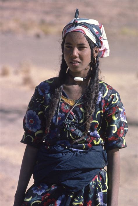 A young Haratin girl from the Western Sahara. Haratin are oasis-dwellers in the Sahara ...