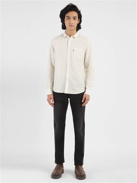 Men's Solid Spread Collar Shirt – Levis India Store