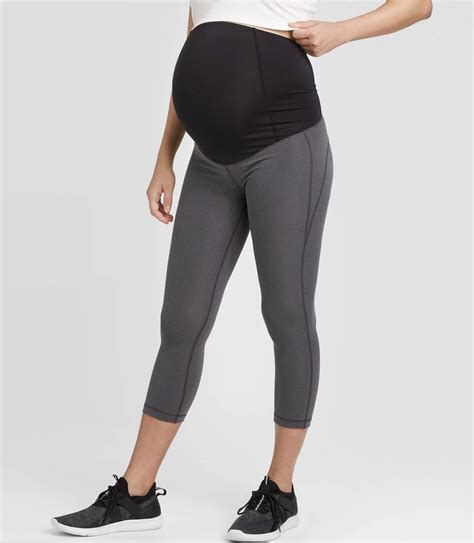20 of the Best Maternity Workout Clothes | BODi