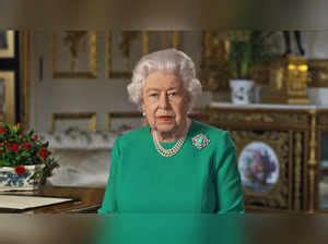 Elizabeth Funeral Coverage: 'Elizabeth is not our Queen': Irish ...