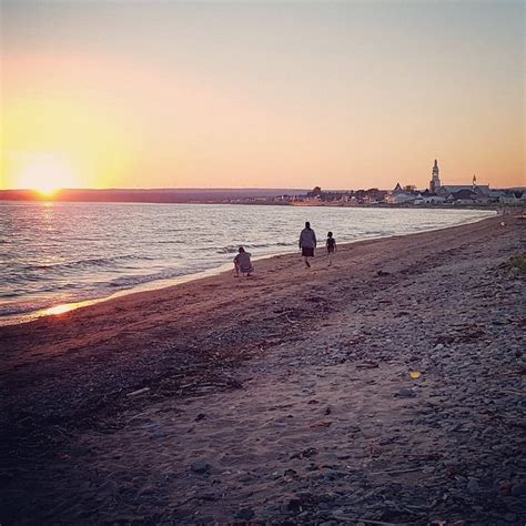 CAMPING PLAGE BEAUBASSIN (Bonaventure, Quebec) - Campground Reviews ...