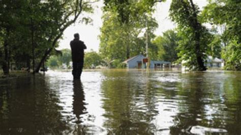 Obama declares floods ‘major disaster’