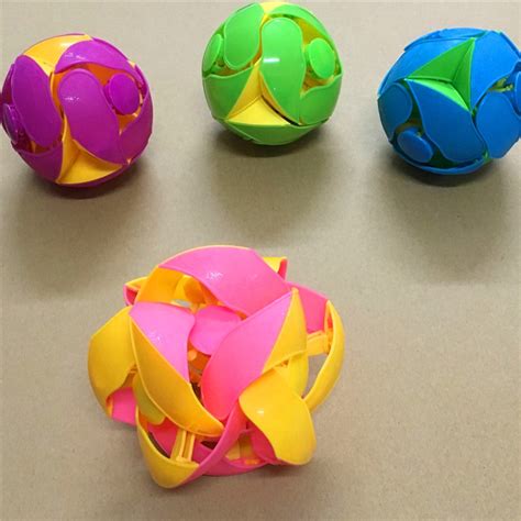 中小学生益智减压玩具塑料双色手抛变色球伸缩球创意儿童玩具批发-阿里巴巴