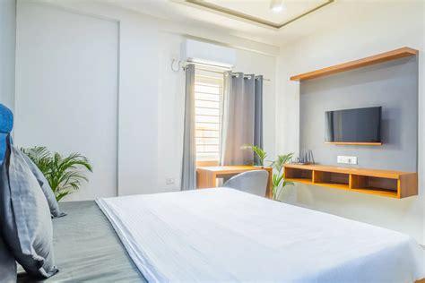 Room for Rent in HSR Layout - Housr HSR 1