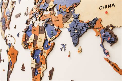 Wall Map with Pins 的图像结果