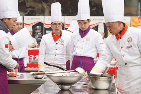 创业厨师速成培训班学费多少_重庆新东方烹饪学校
