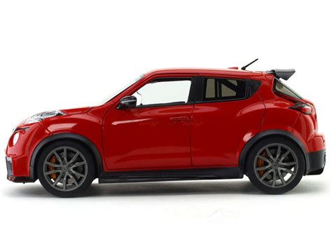 2016 Nissan Juke R 2.0 red 1:18 AUTOart composit scale model car ...