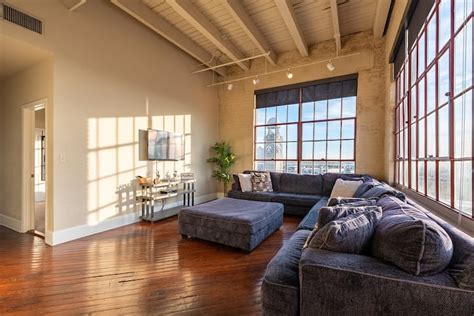 Luxury Downtown Condo w/ Panoramic Views & Parking - Condominiums for ...