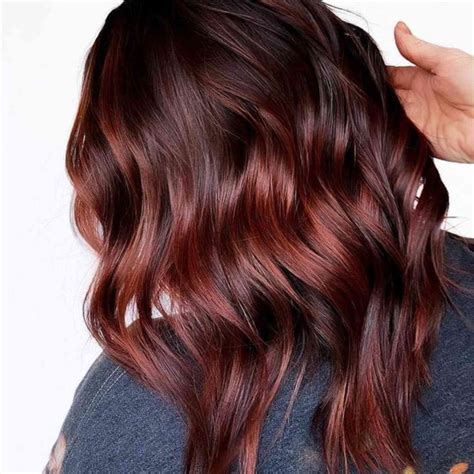 8 Stunning Cherry Brown Hair Color Combinations to Try This Winter