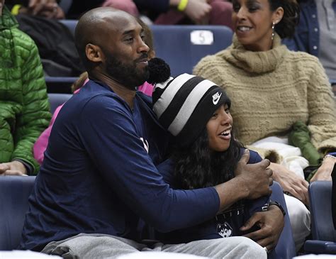 Kobe Bryant, daughter Gianna among those killed in helicopter crash in ...