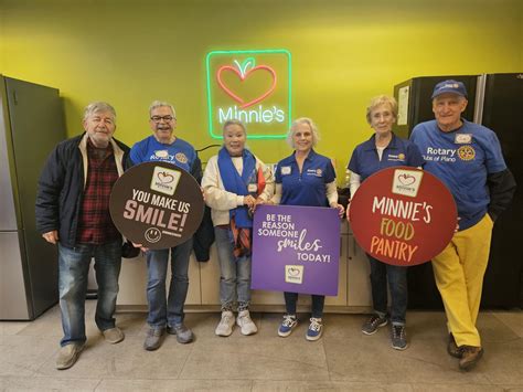 North Texas Pioneers helping at Plano’s Minnie’s Food Pantry | Rotary ...