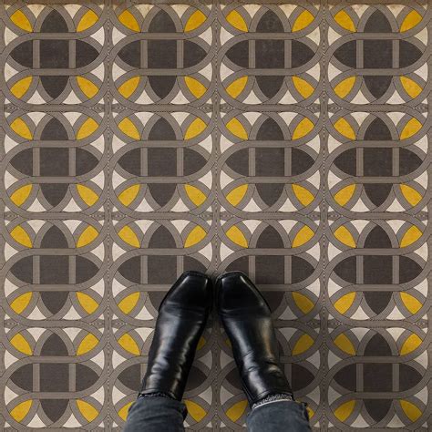 Williamsburg Vinyl Floor Cloth Lamerie Lattice | Nana's Farmhouse ...
