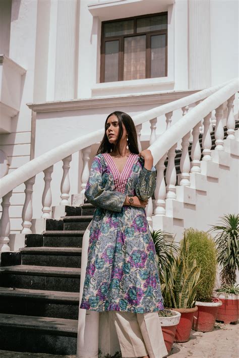 Blue Floral A-Line Kurta – Siva