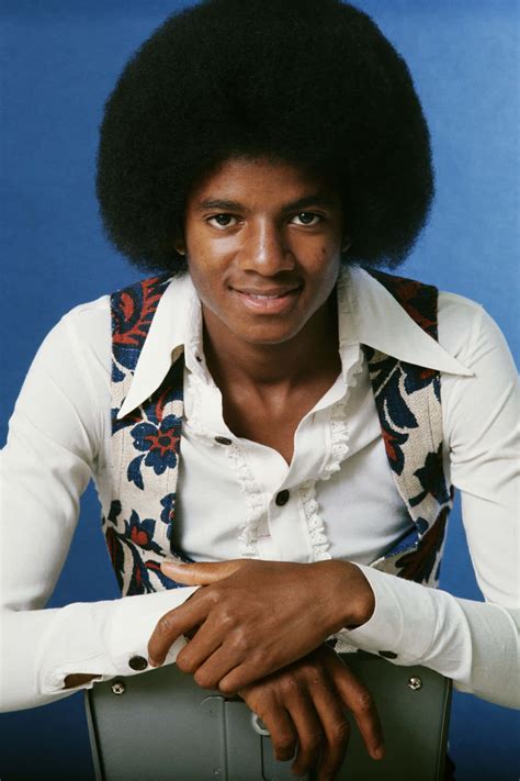[100+] Young Michael Jackson Pictures | Wallpapers.com