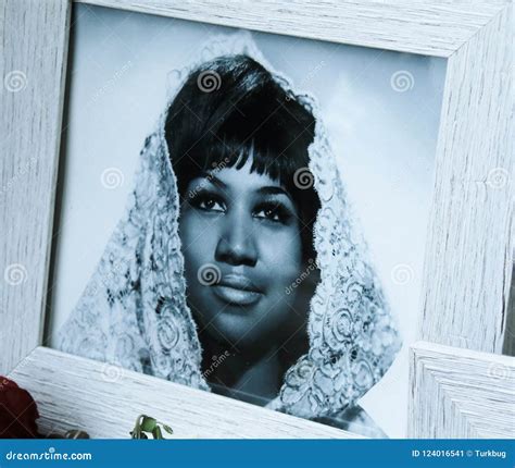 Aretha Franklin memorial editorial photo. Image of queen - 124016541
