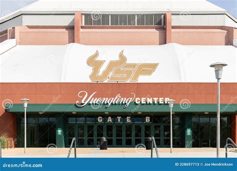 The Yuengling Center at the University of South Florida in Tampa, FL. Editorial Stock Photo ...