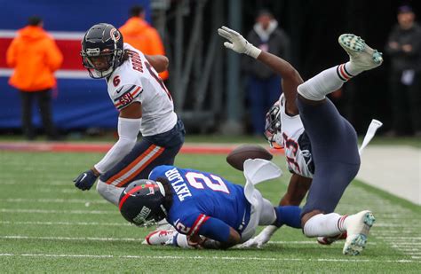 Giants suffer several injuries in NFL Week 4 win over Chicago Bears ...