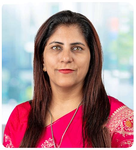 Meet the Leadership Team | Executive Profiles | DNB India