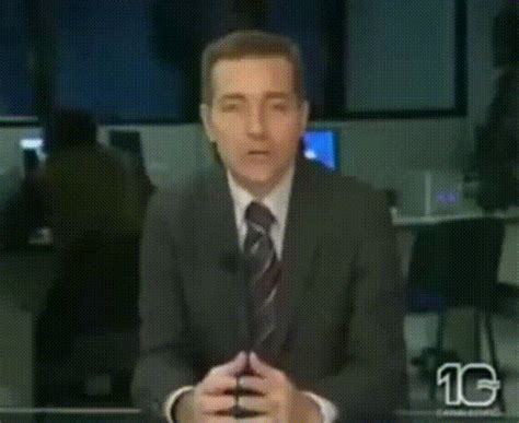 News Man Meme 的图像结果