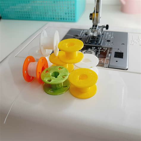 Thread Not Catching On Bobbin Hook 的图像结果