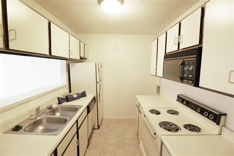 Photos and Video of Spinnaker Court in Indianapolis, IN