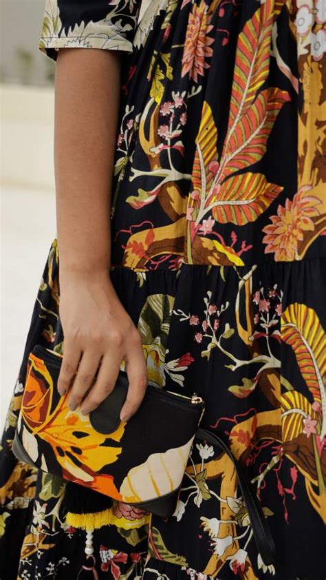 Black Botanical Floral Maxi Dress - Elegant & Sophisticated – Label Flavia