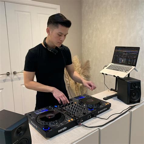 PioneerDJ Pioneer DJ DDJ-FLX6 - 4-deck DJ Controller with 2 India | Ubuy