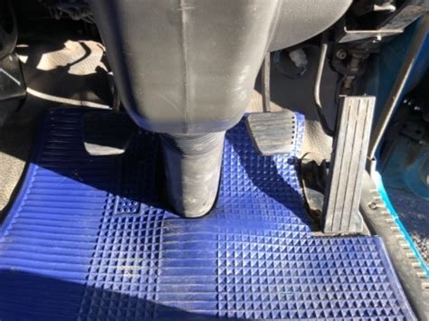 Japanese used Vehicles cars stock for sale at Mumtaz international