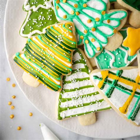 15 Delicious Classic Christmas Sugar Cookie Recipes - nabeelafoodhub.com