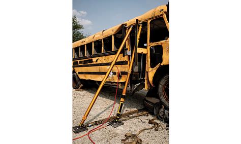 Vehicle Extrication Paratech Struts 的图像结果