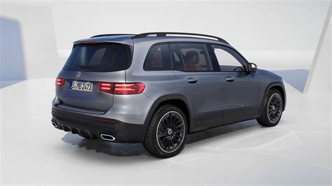 Smallest 3-Row SUVs For 2025