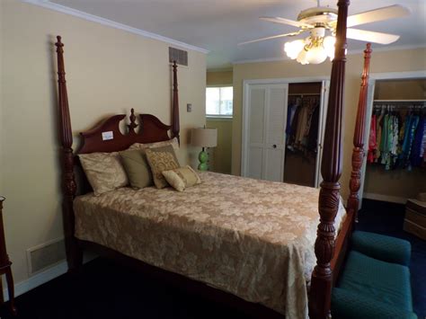 Country Club Estate Sale in Shelbyville, TN starts on 6/15/2023