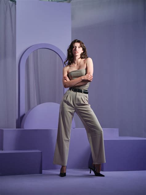 Claire Rice | The model