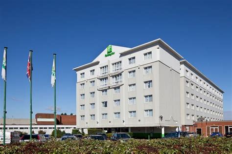 HOLIDAY INN BASILDON BY IHG - Hotel Reviews, Photos, Rate Comparison ...