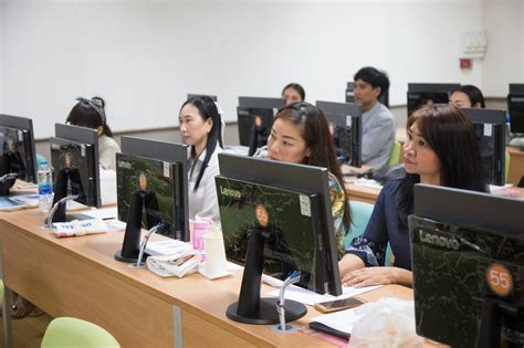 สวพ. จัดฝึกอบรม “การผลิตสื่อวิดิโอเพื่อสร้างรายได้” และ “การขายสินค้า ...