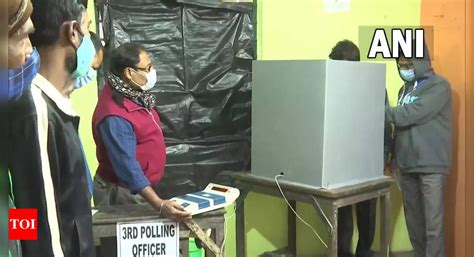 Civic polls: Slog-hour voting pushes turnout to 63.6%, conflict pockets ...