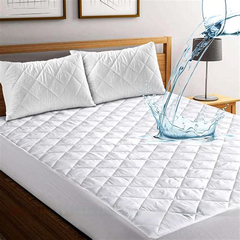 Amazon.com: 100% Quilted Waterproof Mattress Protector Full, Fitted ...