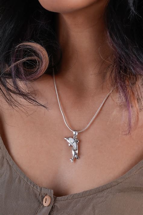 White Opal Silver Dolphin Pendant – Totapari