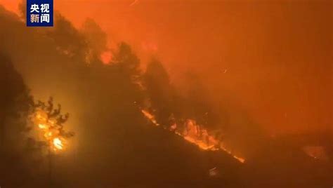 直击丨1580人、4架直升机参与四川雅江森林火灾扑救