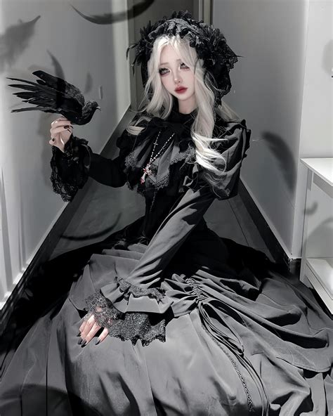 Devil Inspired on Instagram: "🖤Gothic Lolita outfit: juliette sleeves ...